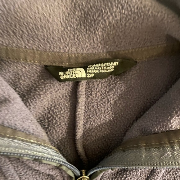 The North Face Fleece quarter zip Purple pockets small sku073 - Picture 7 of 11